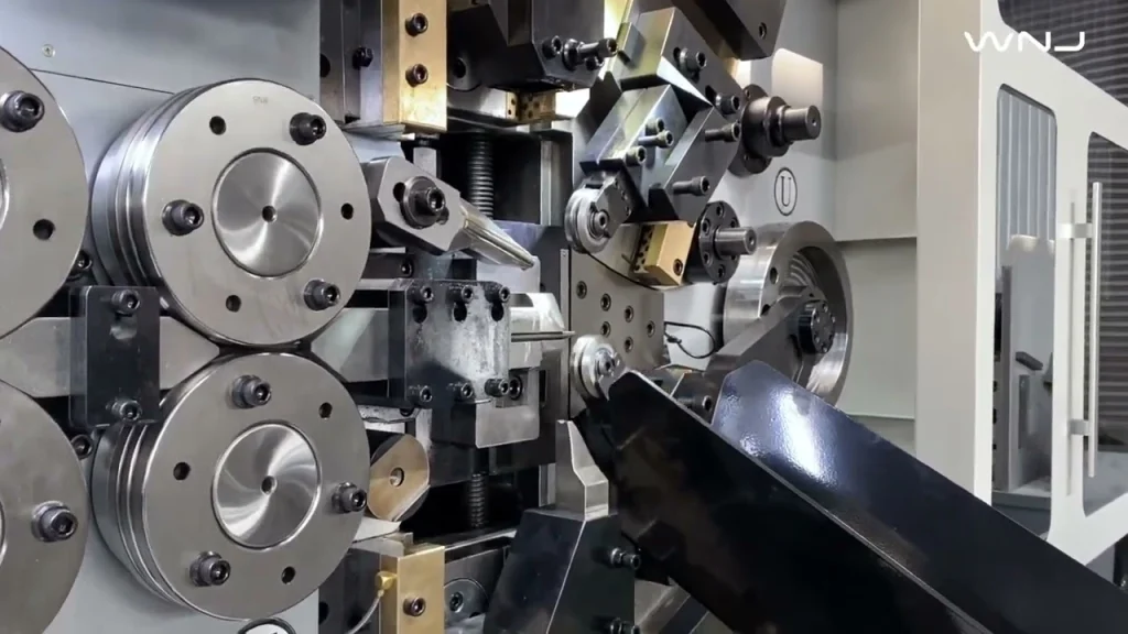 piezas de enrollado de resortes CNC