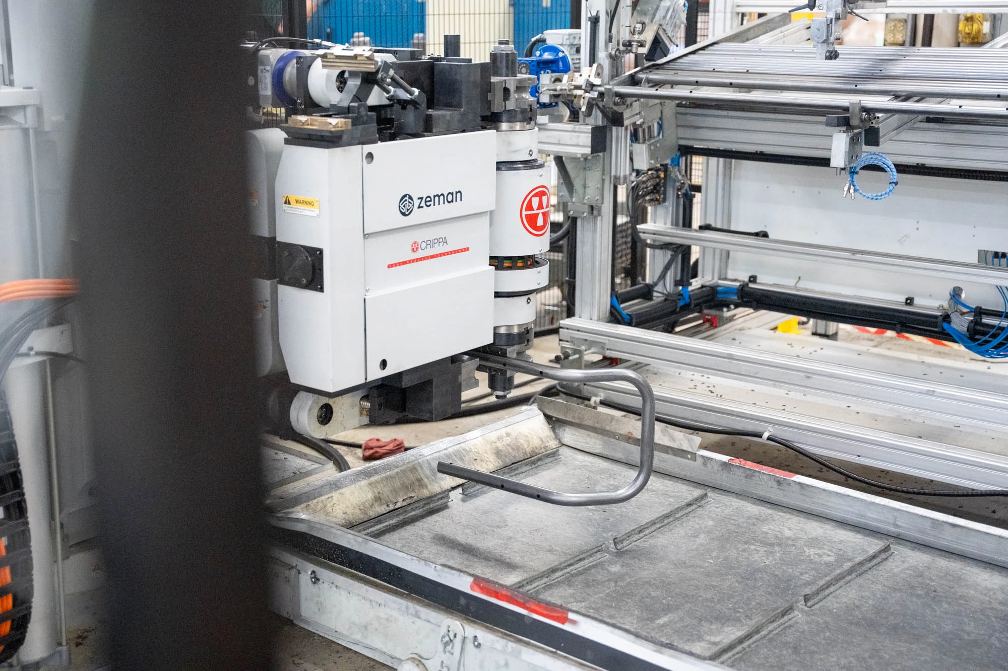 Comparison between wrinkled bend and smooth mandrel bend