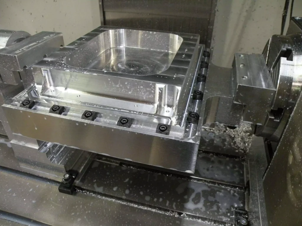 For the first operation, the goal is not to make the housing look as close as possible to the final CAD model.